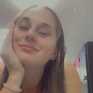 Meet your Posher, Kaitie